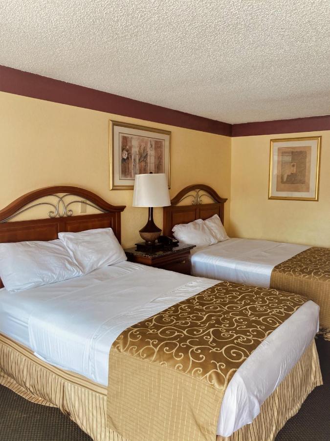 River Side Inn Ню Порт Ричи Екстериор снимка