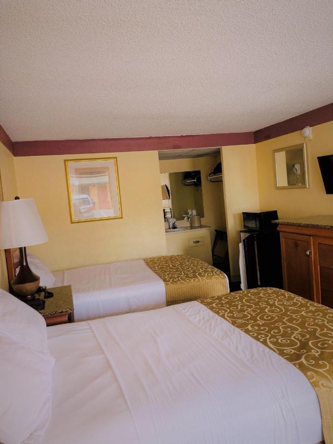 River Side Inn Ню Порт Ричи Екстериор снимка