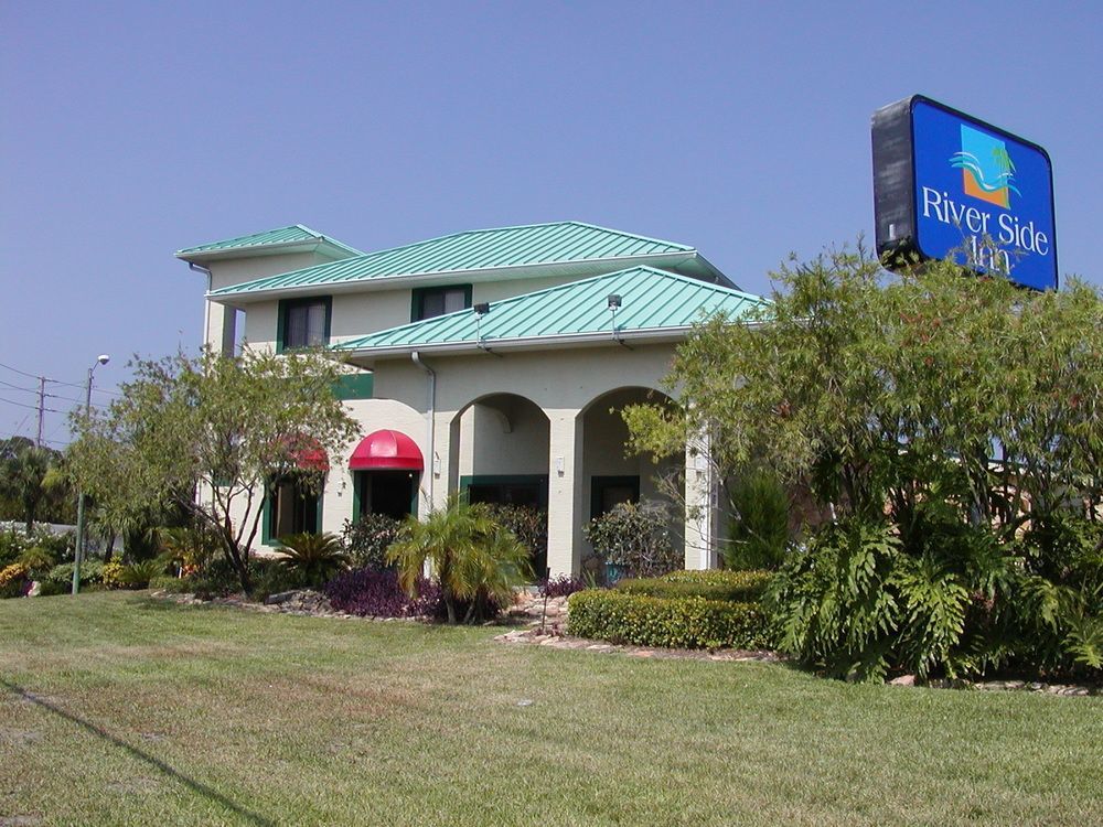 River Side Inn Ню Порт Ричи Екстериор снимка
