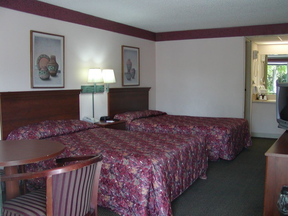 River Side Inn Ню Порт Ричи Екстериор снимка